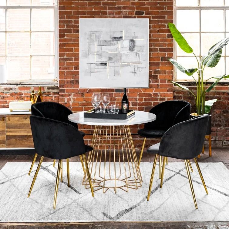 Amii Geometric Area Rug in Gray-5'x8' thumbnail 2