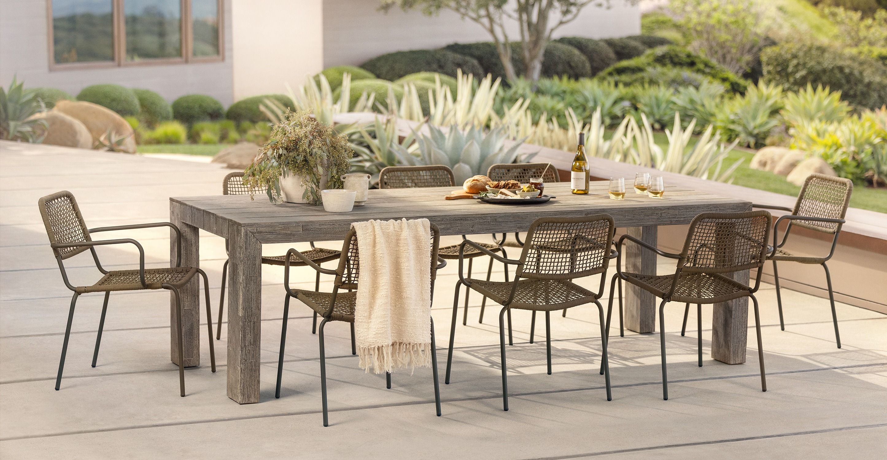 Atica Dining Table for 10 thumbnail 2