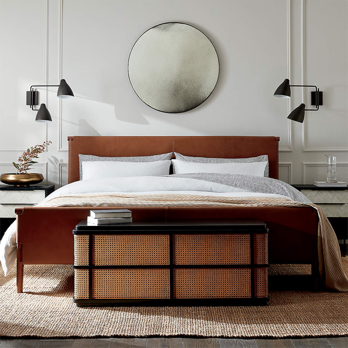 Curator Queen Leather Bed thumbnail 2