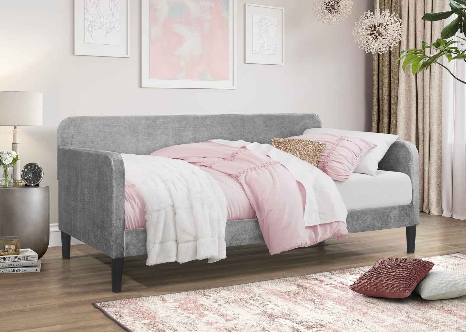 Granillo Twin Daybed thumbnail 5