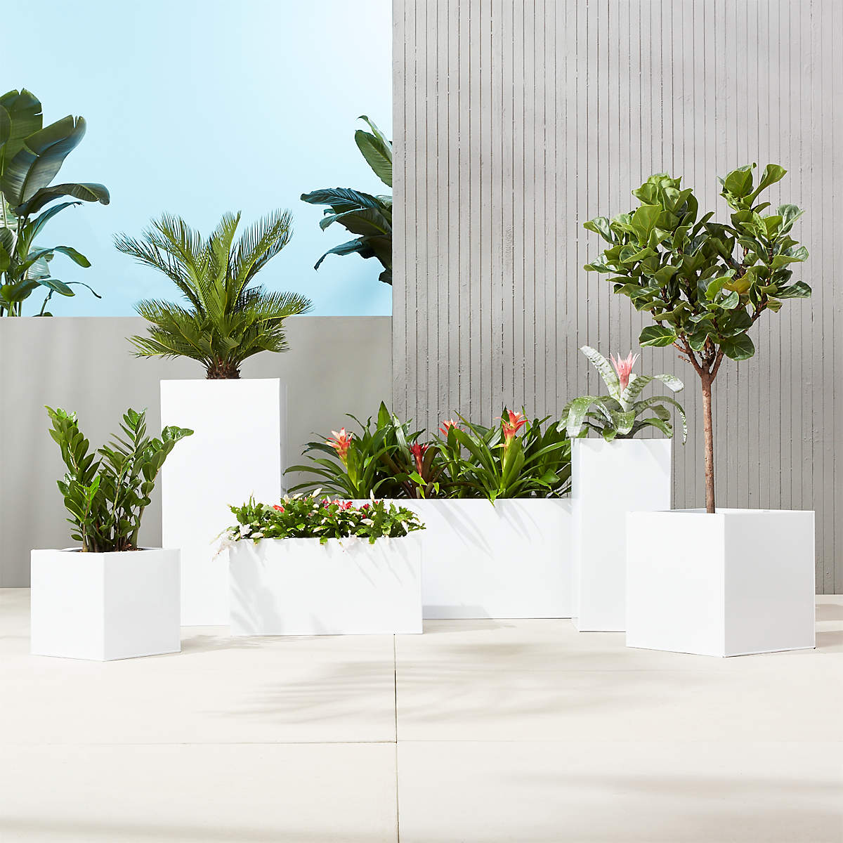 Blox Low Galvanized Hi Gloss White Indoor outdoor Planter thumbnail 3