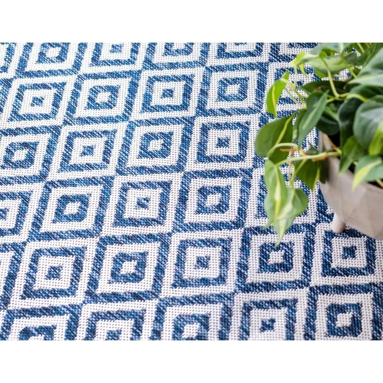 Geometric Indoor Outdoor Area Rug-6'x9' thumbnail 4