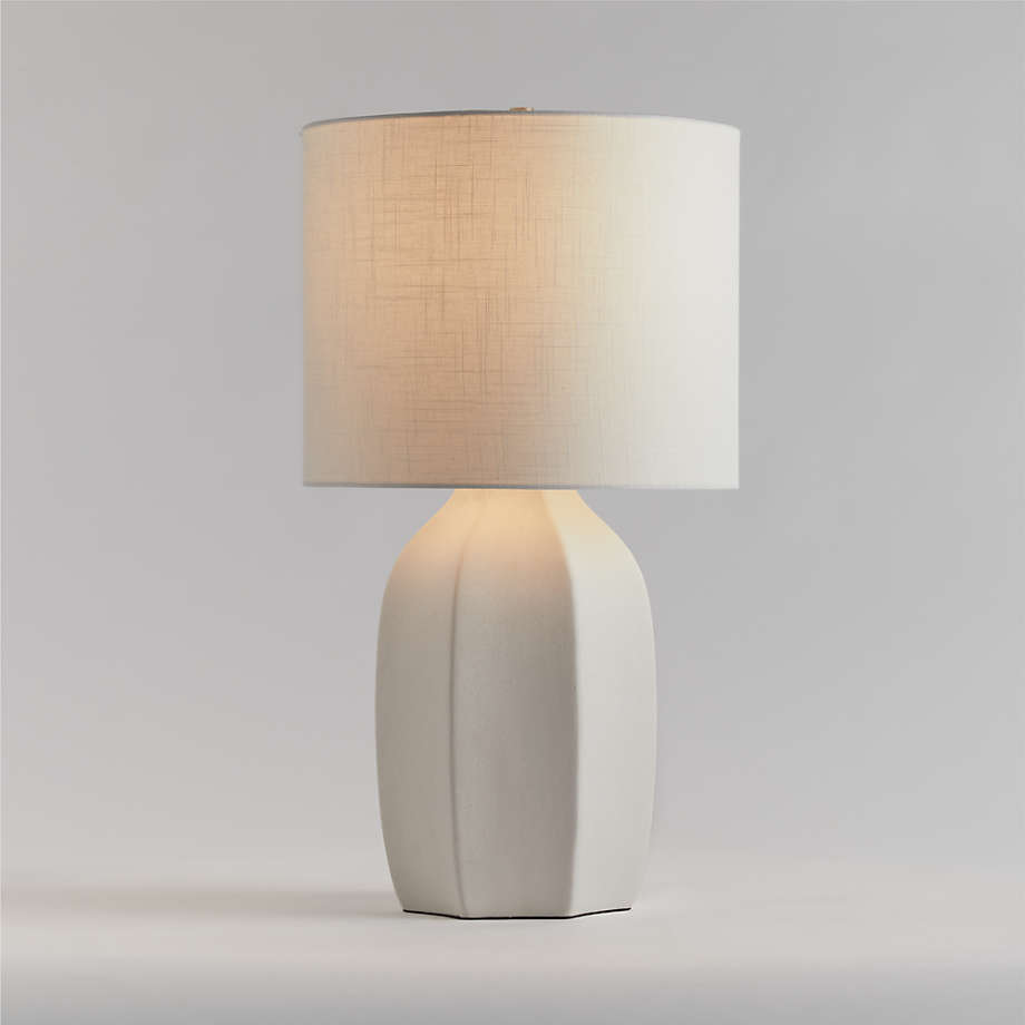 Amaryllis Small White Ceramic Table Lamp thumbnail 3