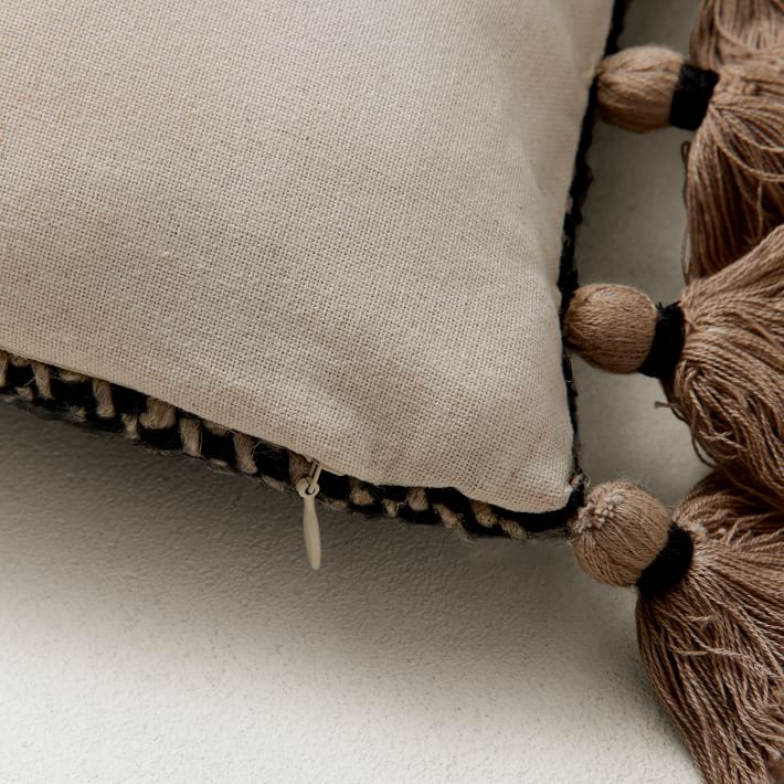 Two-Tone Chunky Linen Tassels Pillow Cover thumbnail 4