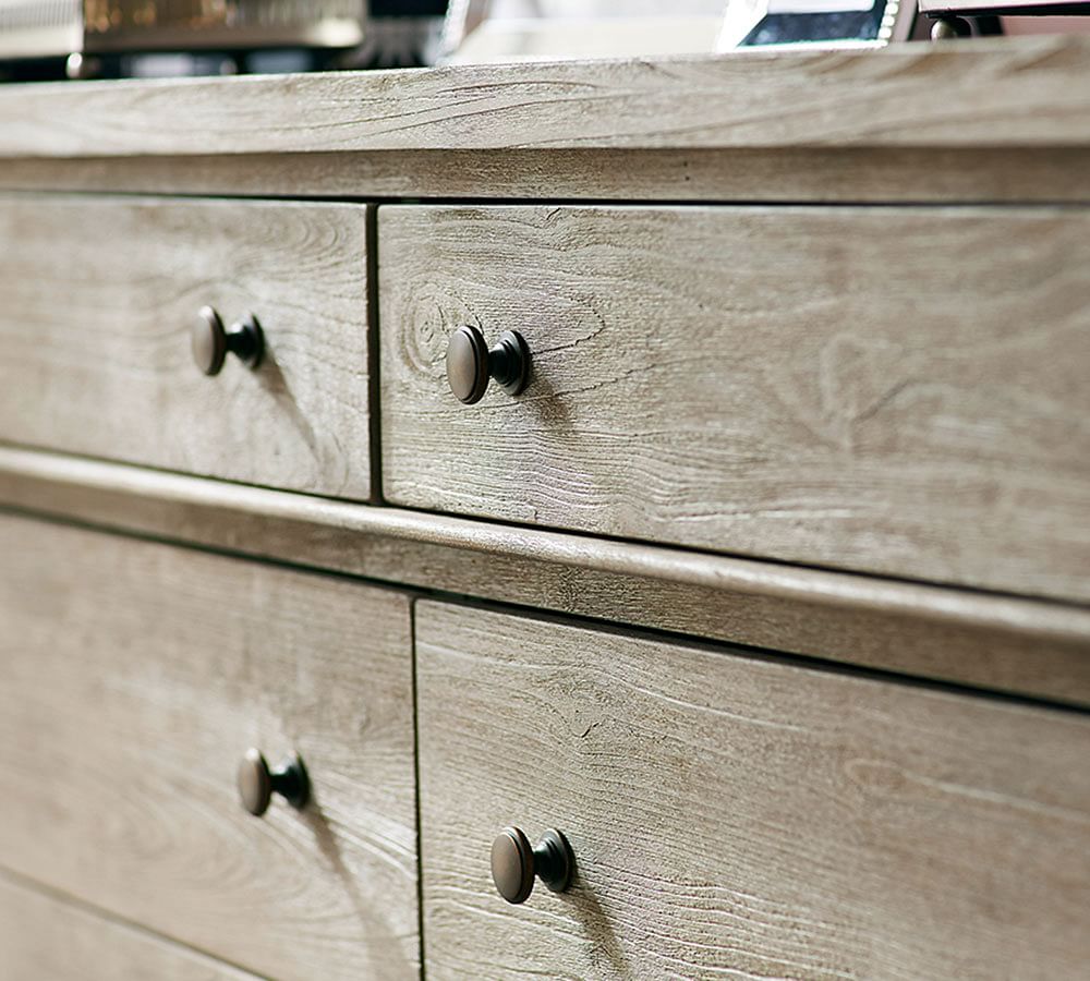 Toulouse 8 Drawer Wide Dresser thumbnail 3