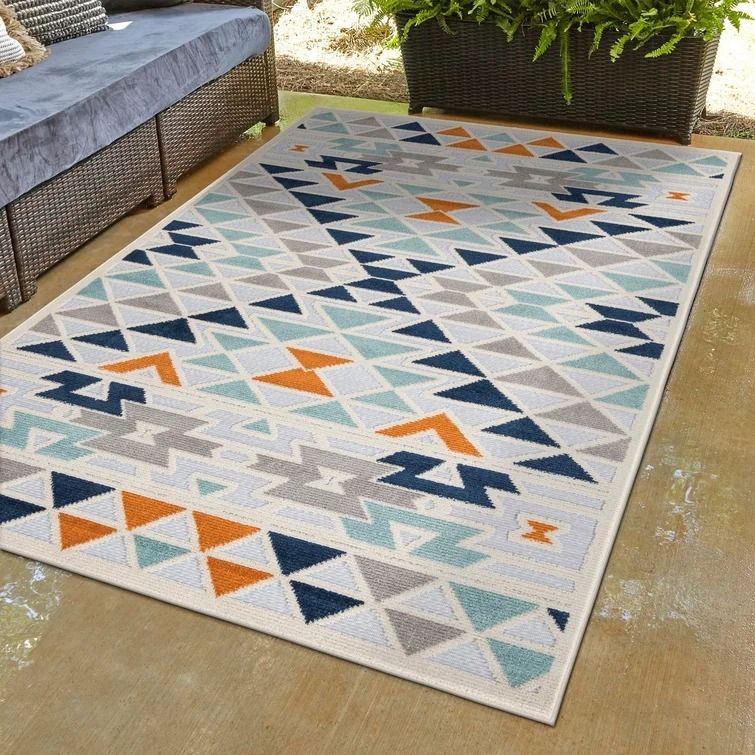 Aceves Geometric Indoor Outdoor Area Rug 6'x9' thumbnail 2