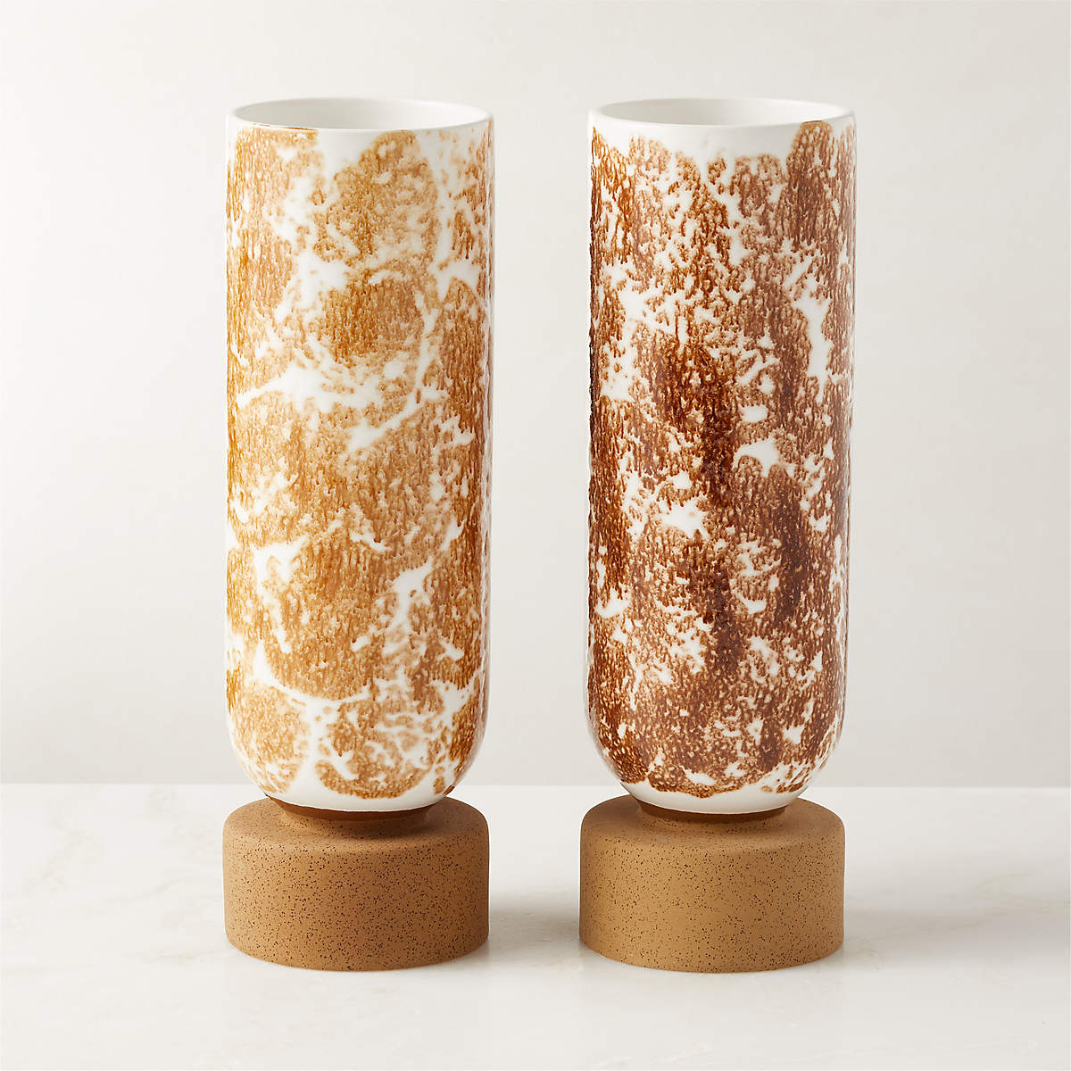 Descanso Brown And White Vase thumbnail 3