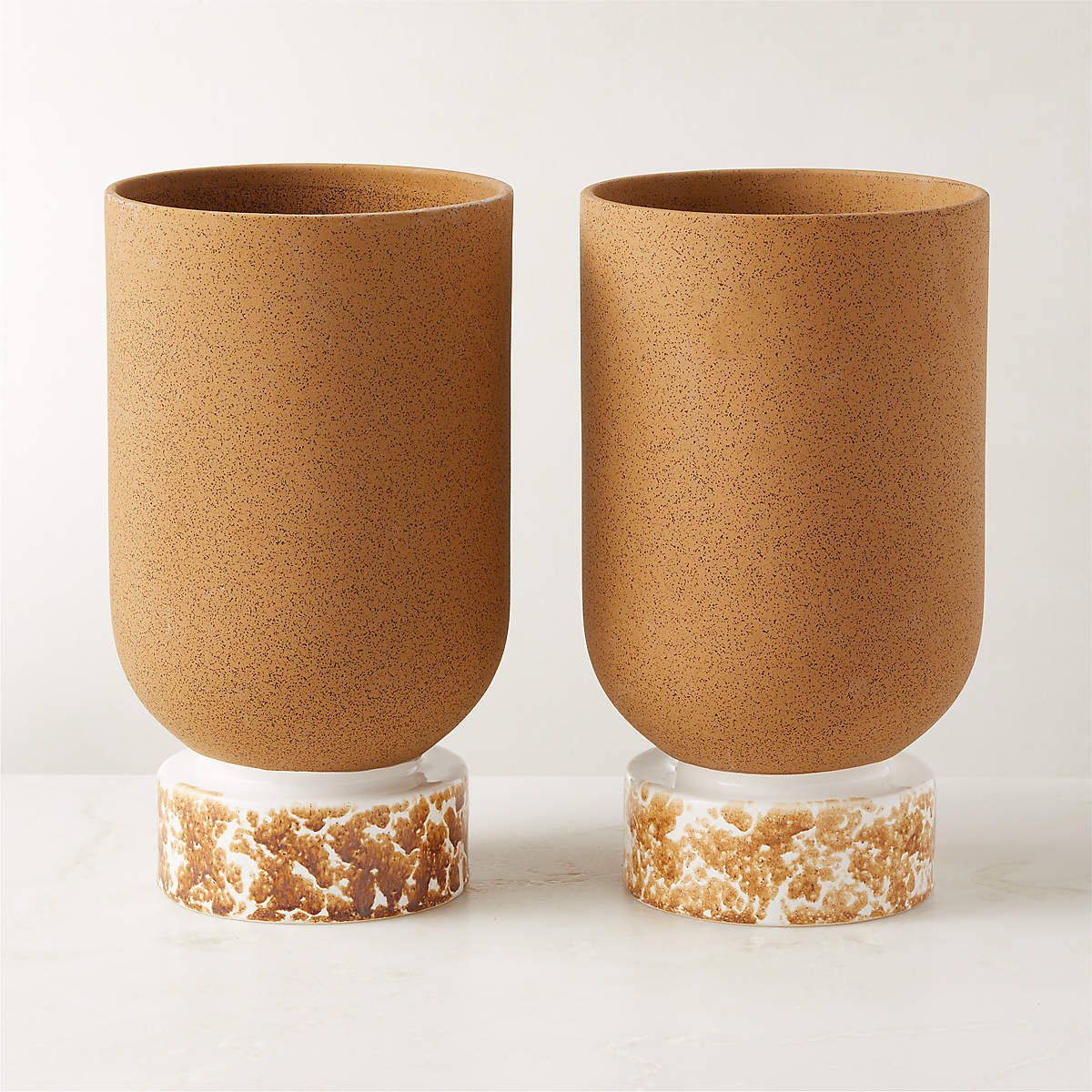 Descanso Brown And White Planter thumbnail 4