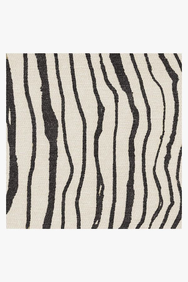 Nina Takesh Seine Black & Ivory Rug-5'x7' thumbnail 3