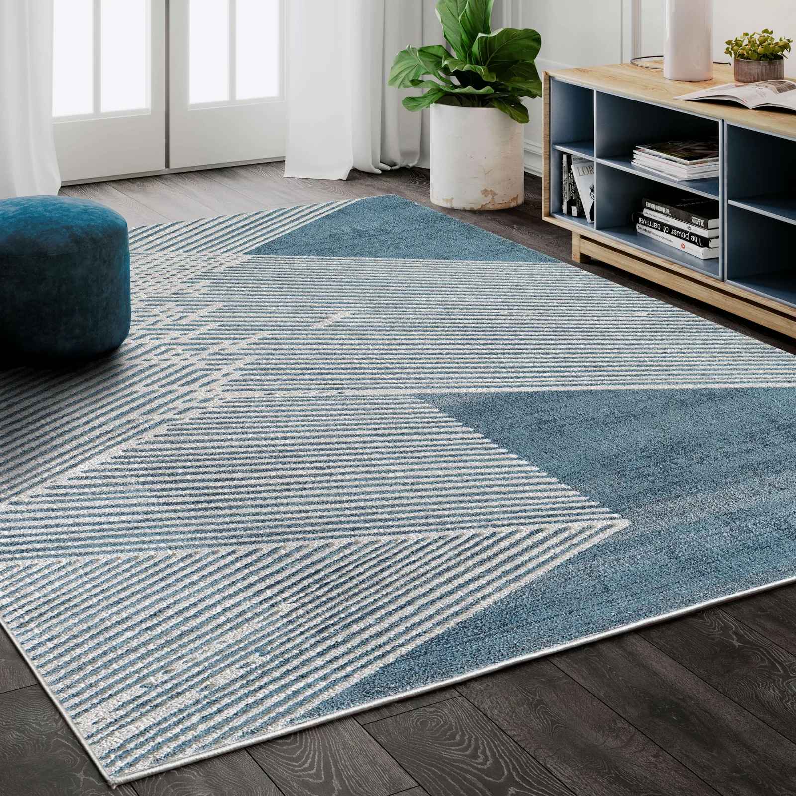 Soeren Geometric Area Rug in Light Blue-6'x9' thumbnail 2