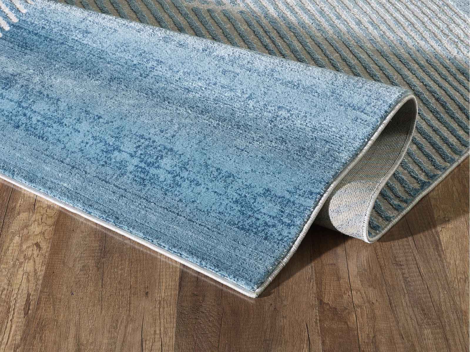 Soeren Geometric Area Rug in Light Blue-6'x9' thumbnail 4