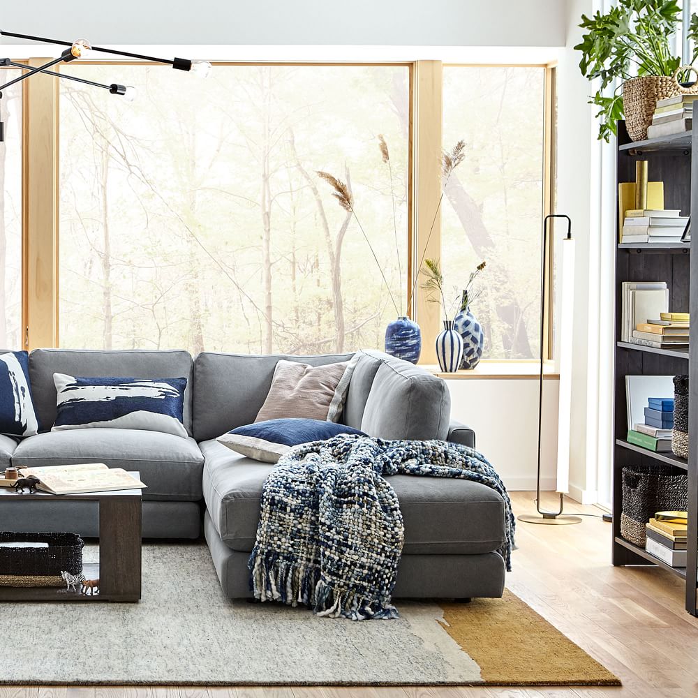 Linear Metal LED Floor Lamp thumbnail 2