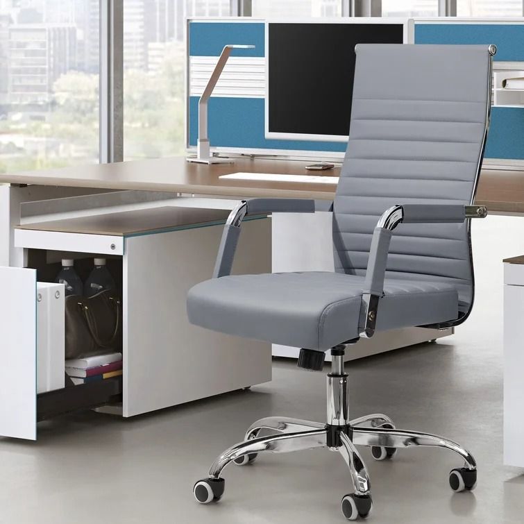 Renda Mid Back Ribbed Conference Chair thumbnail 2