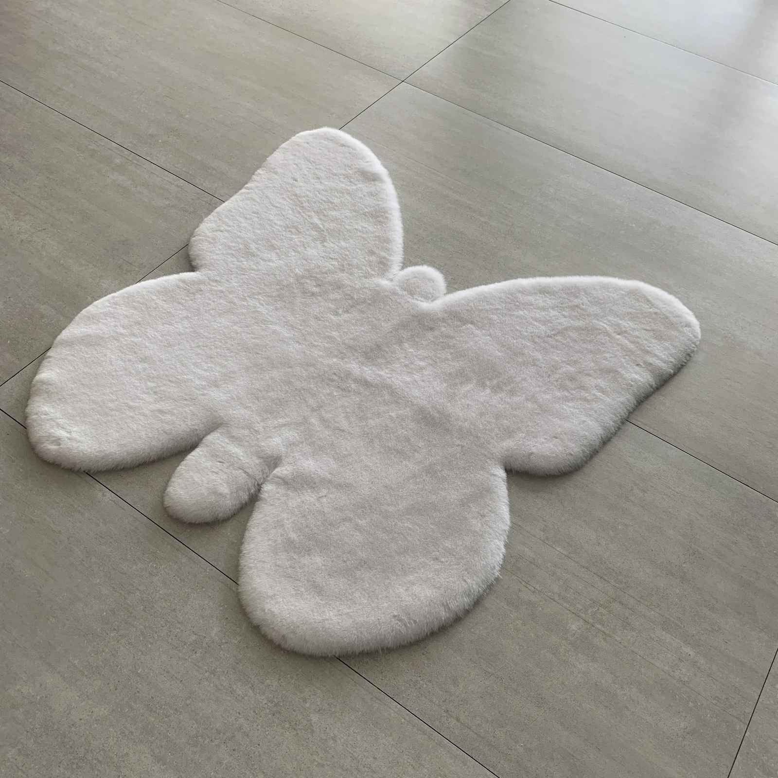 Aleen Butterfly Shag Area Rug-36"x36" thumbnail 3