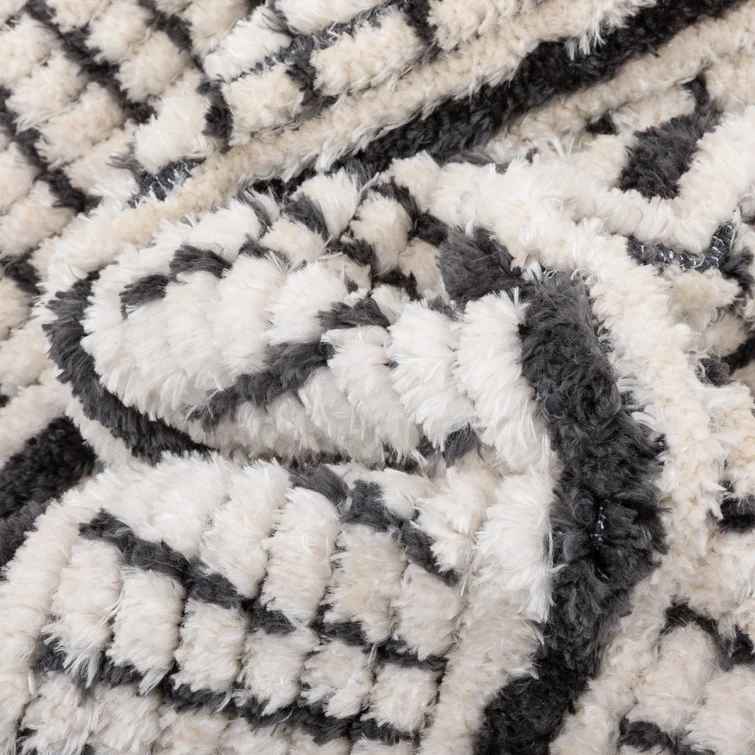 Maya Animal Print Area Rug-6'7"x9'3" thumbnail 6