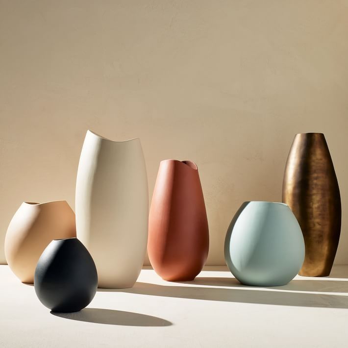 Organic Ceramic Vases Round Vase thumbnail 3
