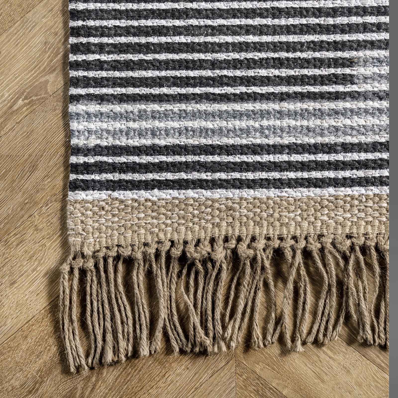 Decarlo Handmade Looped Hooked Area Rug-8'x10' thumbnail 4
