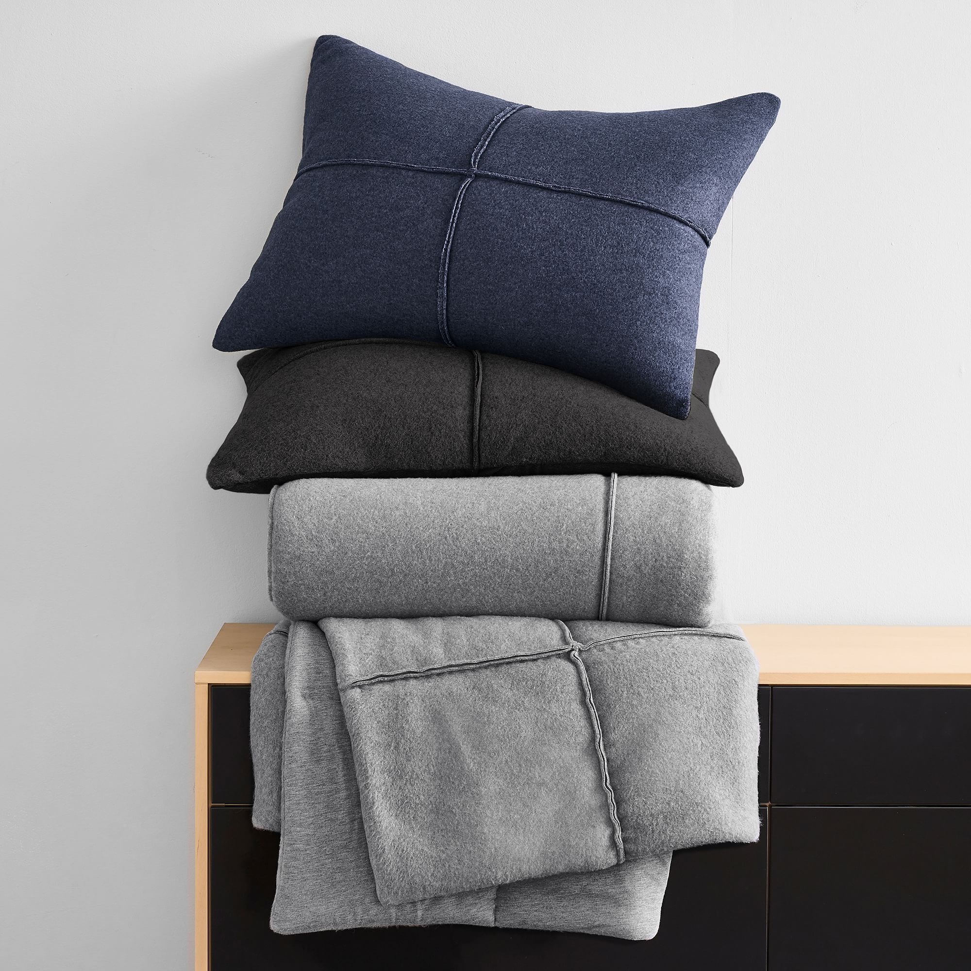 Sweatshirt Microfiber Sham No Insert 26"x20" thumbnail 2