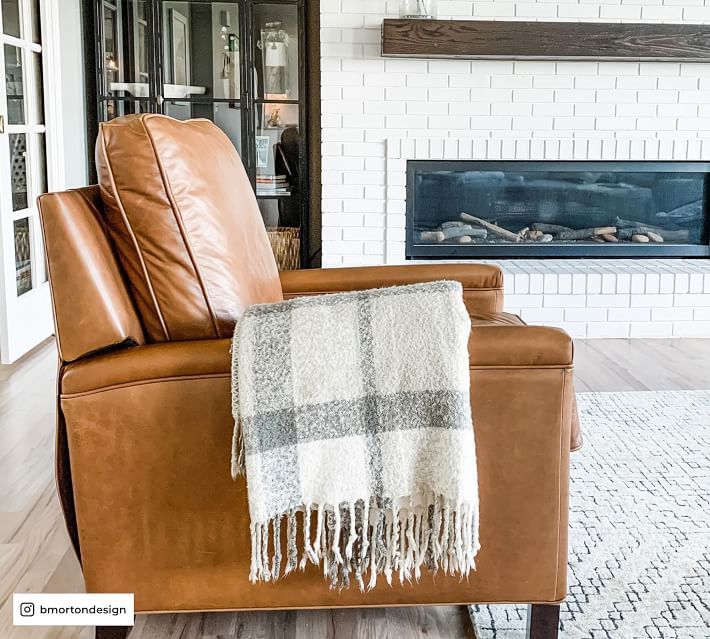 Tyler Leather Square Arm Recliner thumbnail 2
