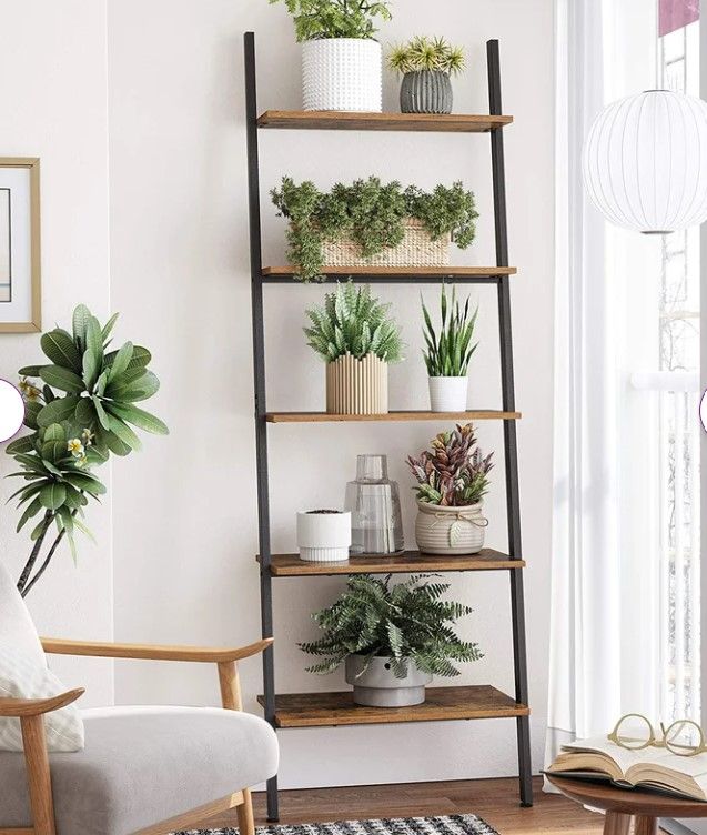 Ciotti Steel Ladder Bookcase thumbnail 4