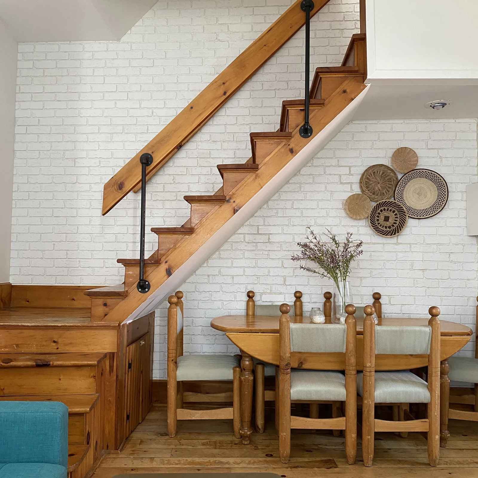 Brick Peel and Stick Wall Paneling thumbnail 2