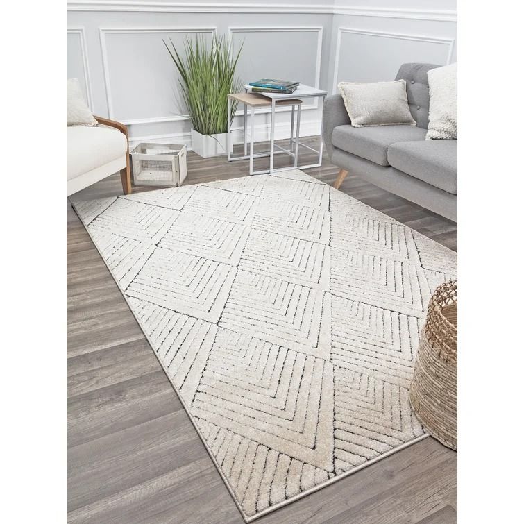 Area Rug in Tan 6'x9' thumbnail 6