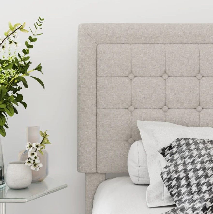 Tufted Upholstered Low Profile Platform Bed thumbnail 4
