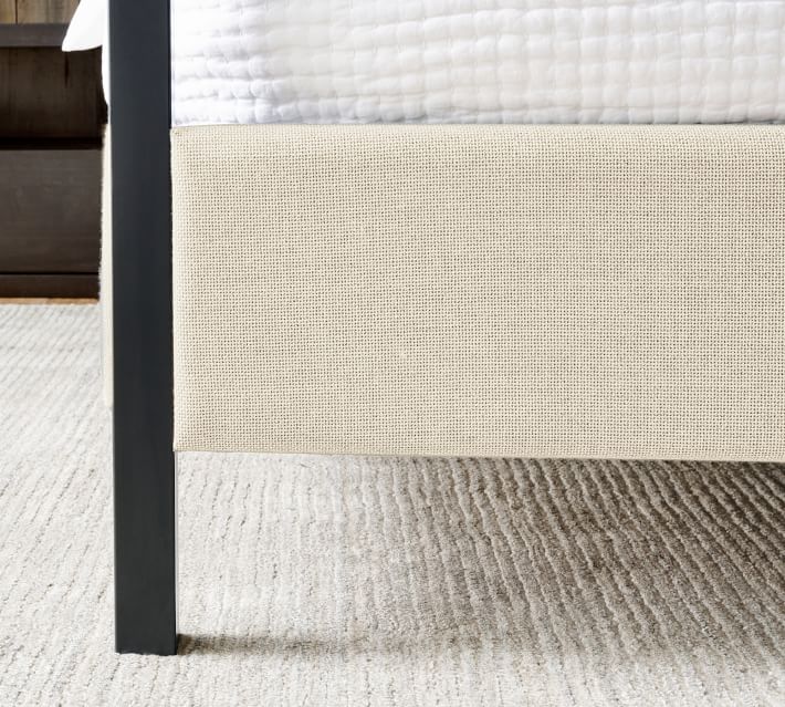 Atwell Canopy Bed King thumbnail 2