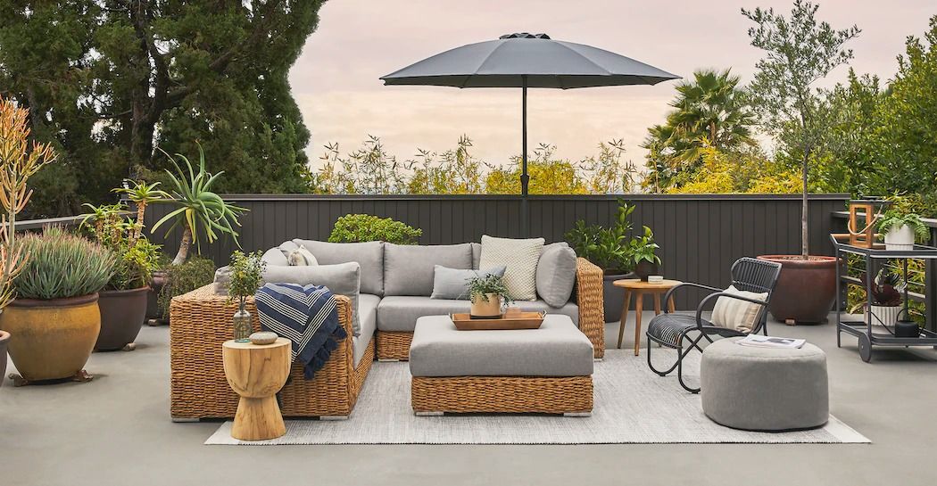 Capra Sectional thumbnail 2