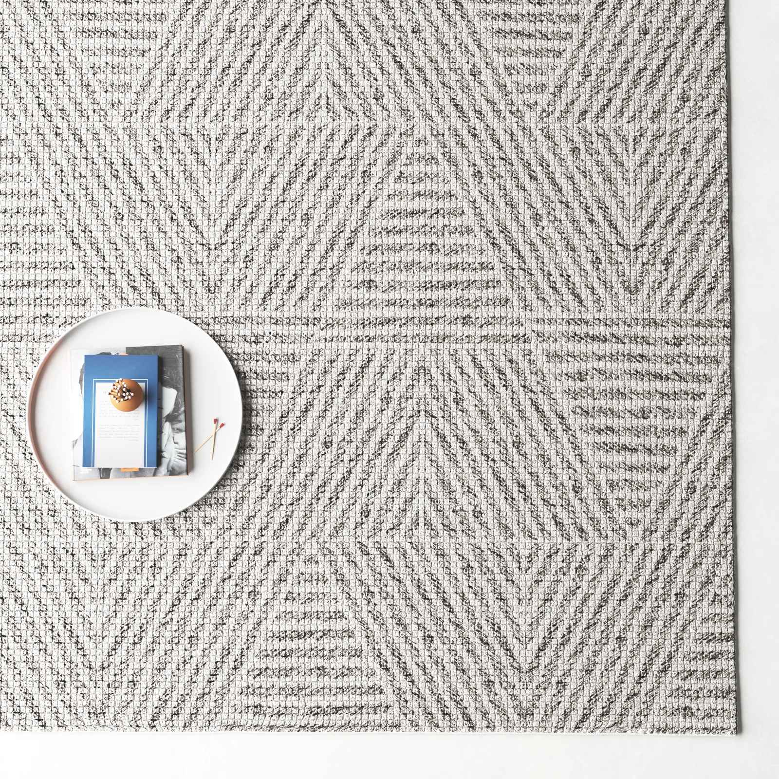 Silva Geometric Area Rug-7'10x10' thumbnail 2
