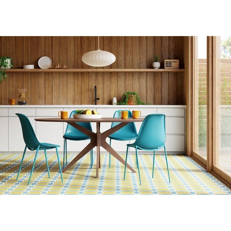 Thomas Solid Oak Pedestal Dining Table thumbnail 2
