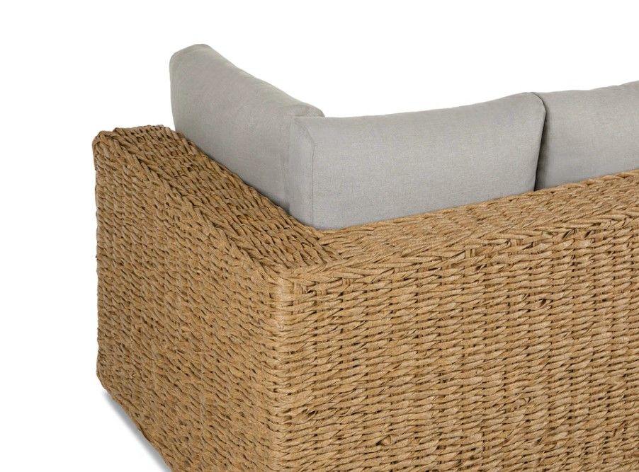 Capra Sofa thumbnail 8