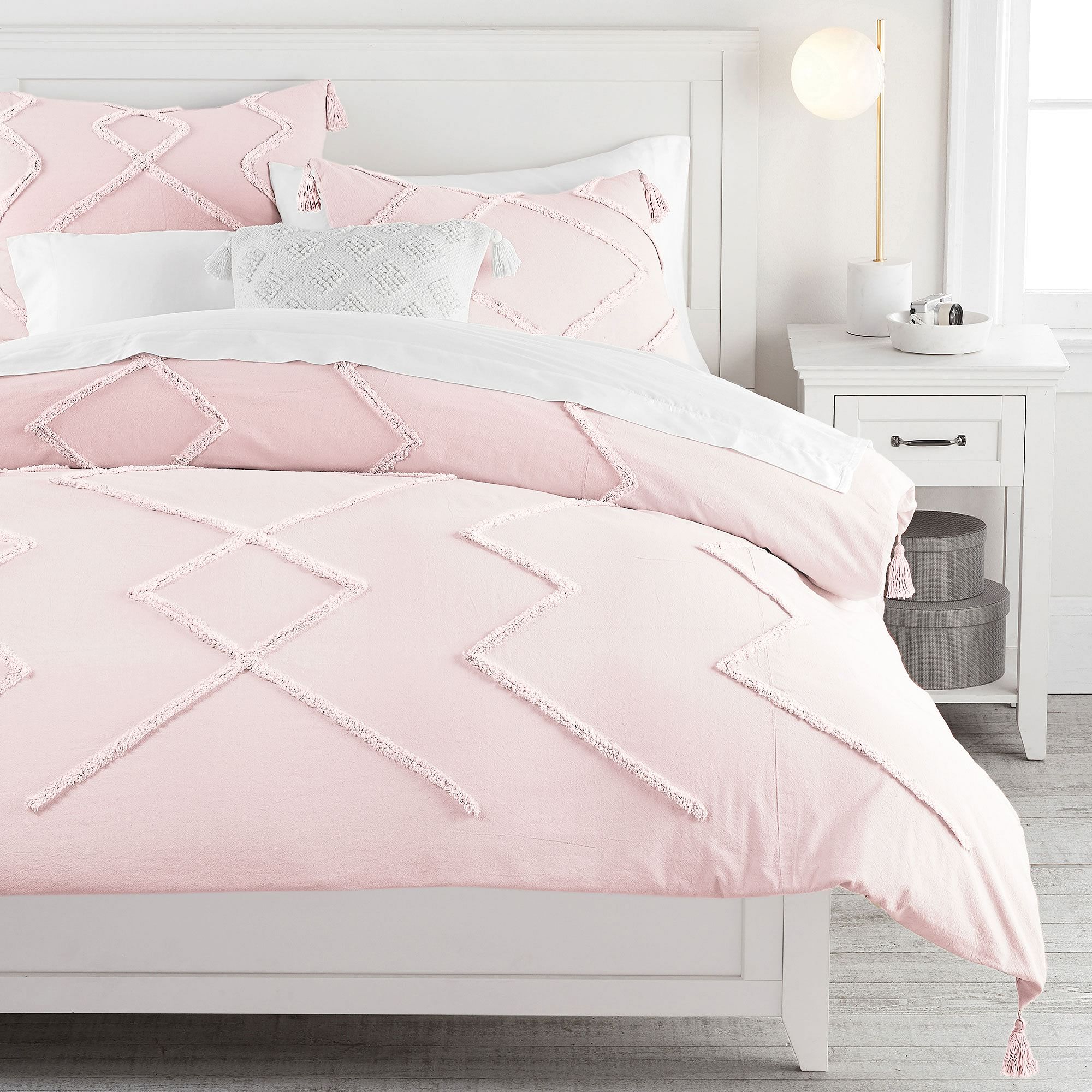 Ashlyn Tufted Duvet Cover thumbnail 3