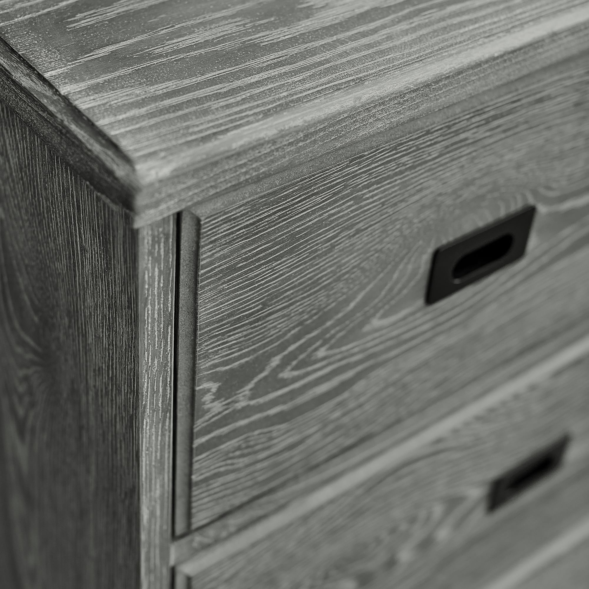 Findley 7 Drawer Wide Dresser thumbnail 4