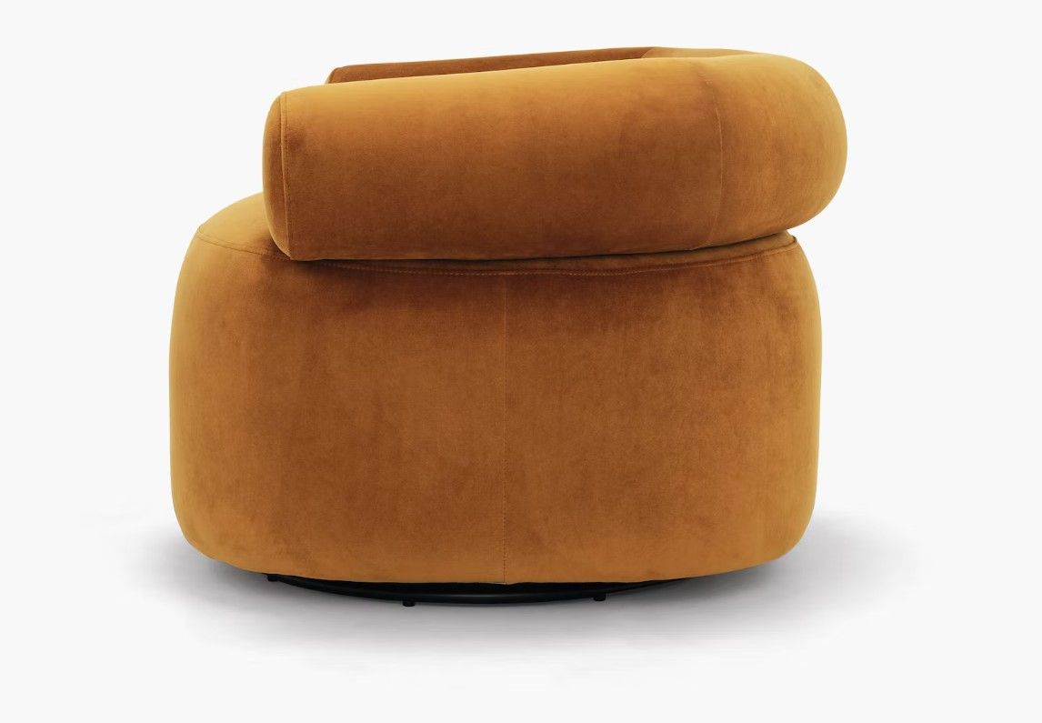 Huggy Swivel Chair thumbnail 3