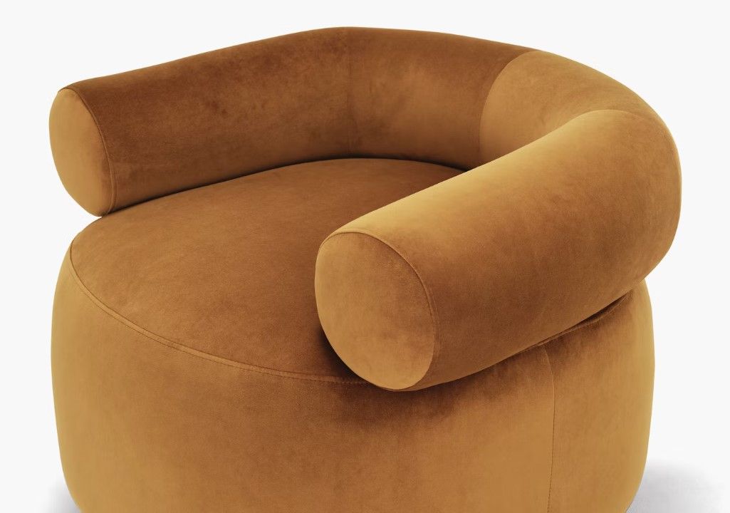Huggy Swivel Chair thumbnail 5