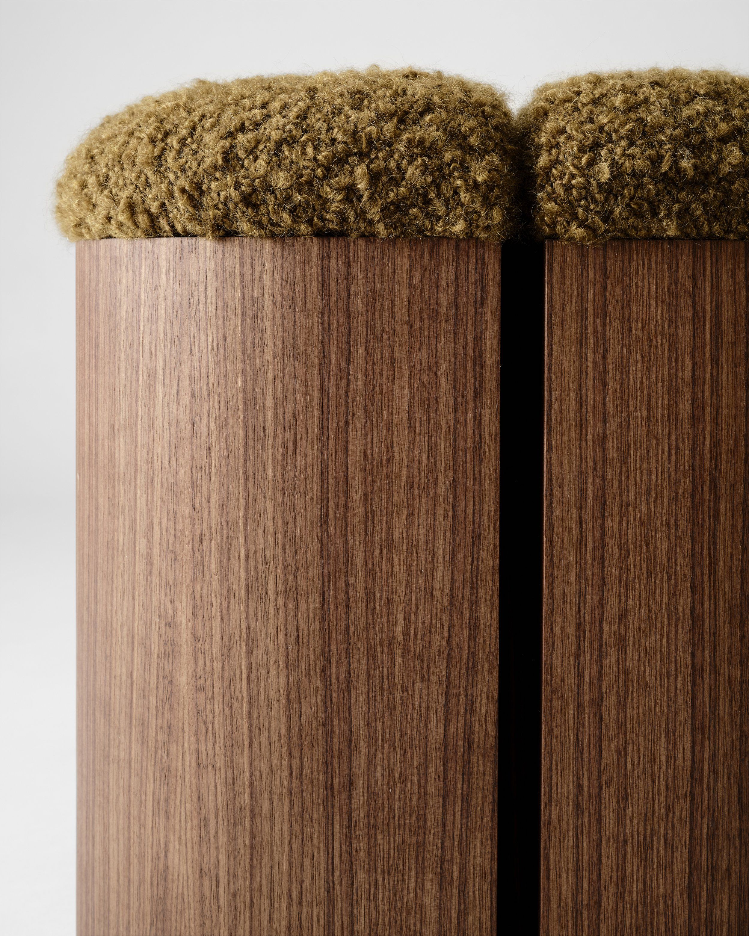 AIRE STOOL thumbnail 3