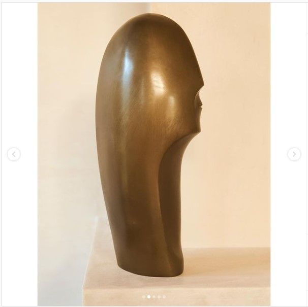 Face sculpture thumbnail 2