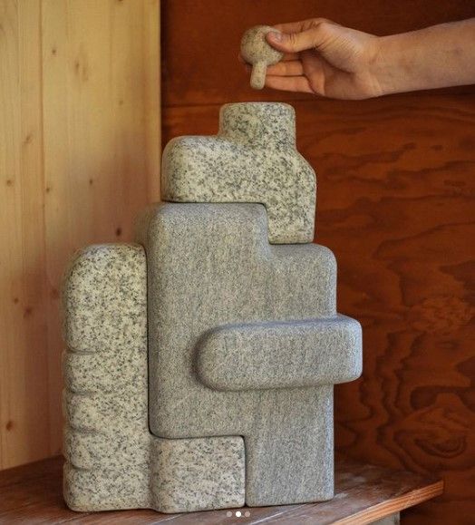Granite Sculpture thumbnail 2