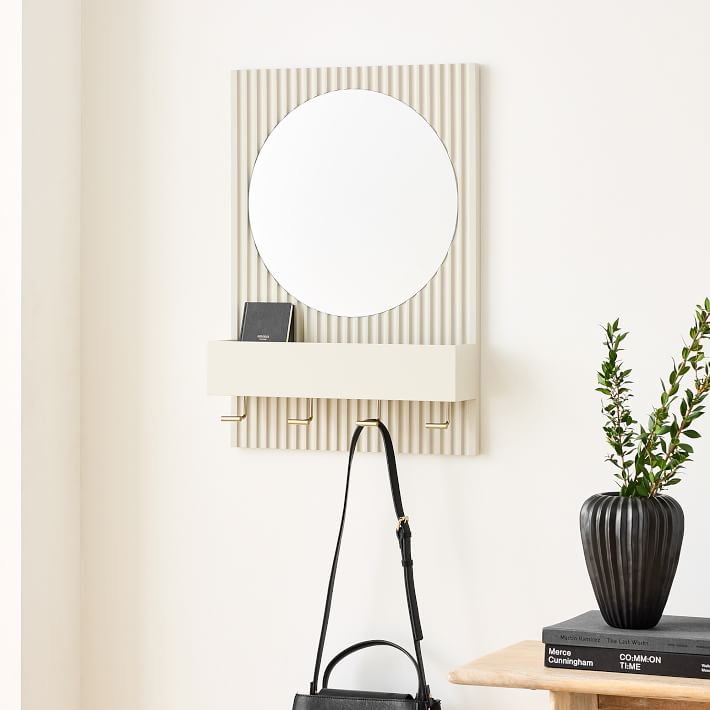 Quinn All-In-One Entryway Wall Storage (18–28") thumbnail 2