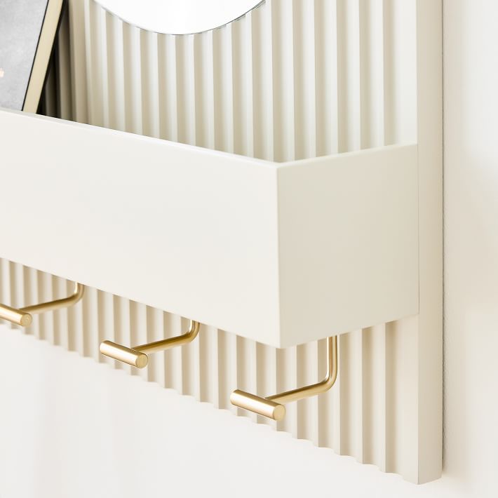 Quinn All-In-One Entryway Wall Storage (18–28") thumbnail 3