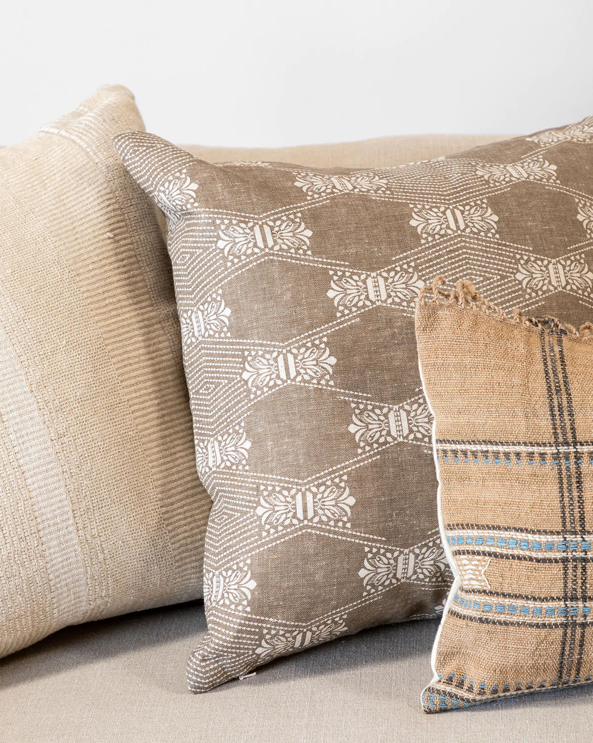 Saraya Pillow Cover without Insert-22"x22" thumbnail 3