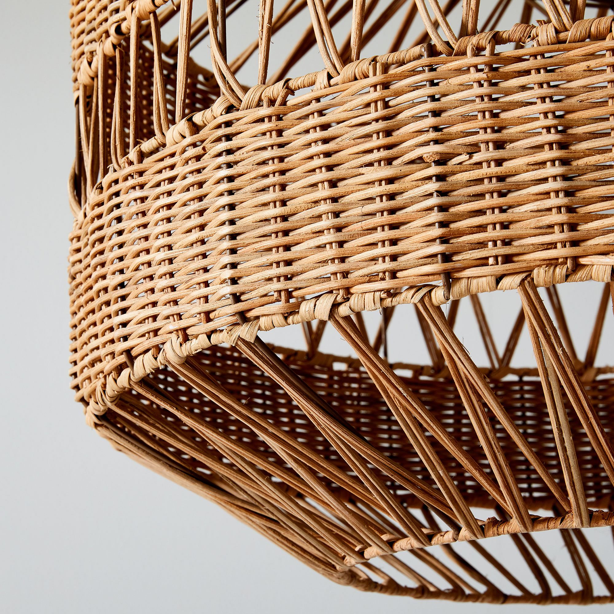 Rattan Weave Pendant thumbnail 4