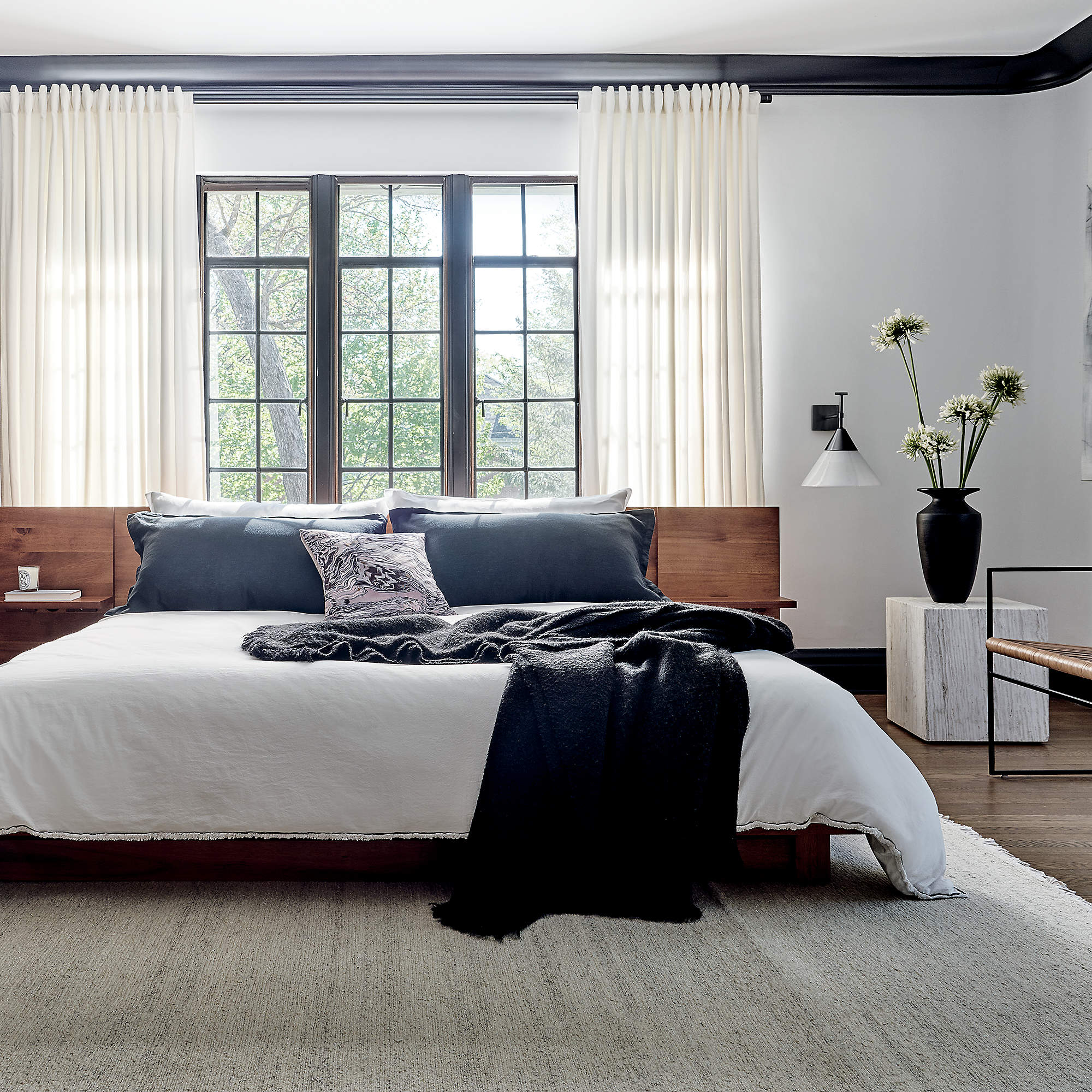 Andes Acacia Bed-Queen  thumbnail 2