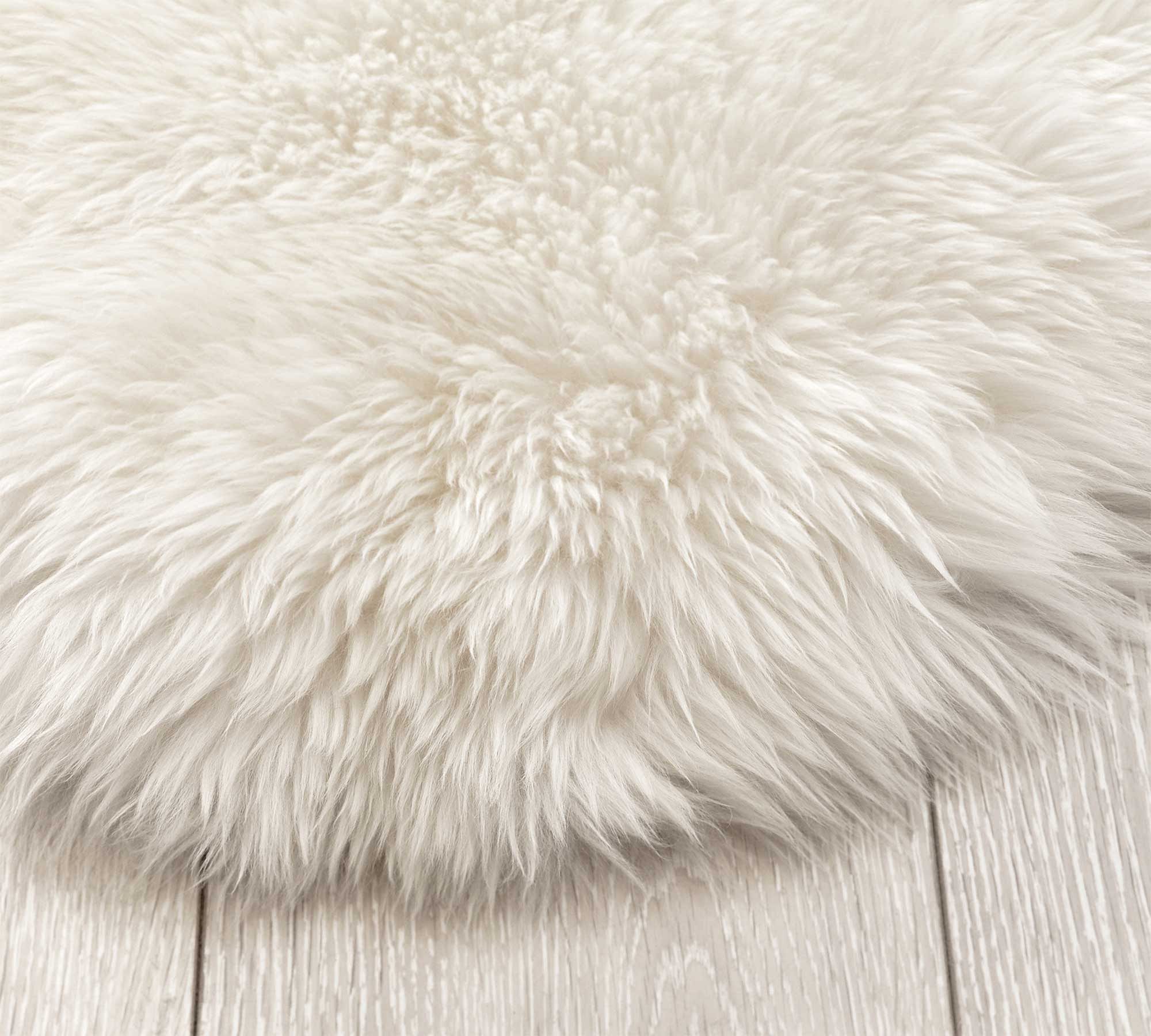 Double Pelt Sheepskin Rug thumbnail 3