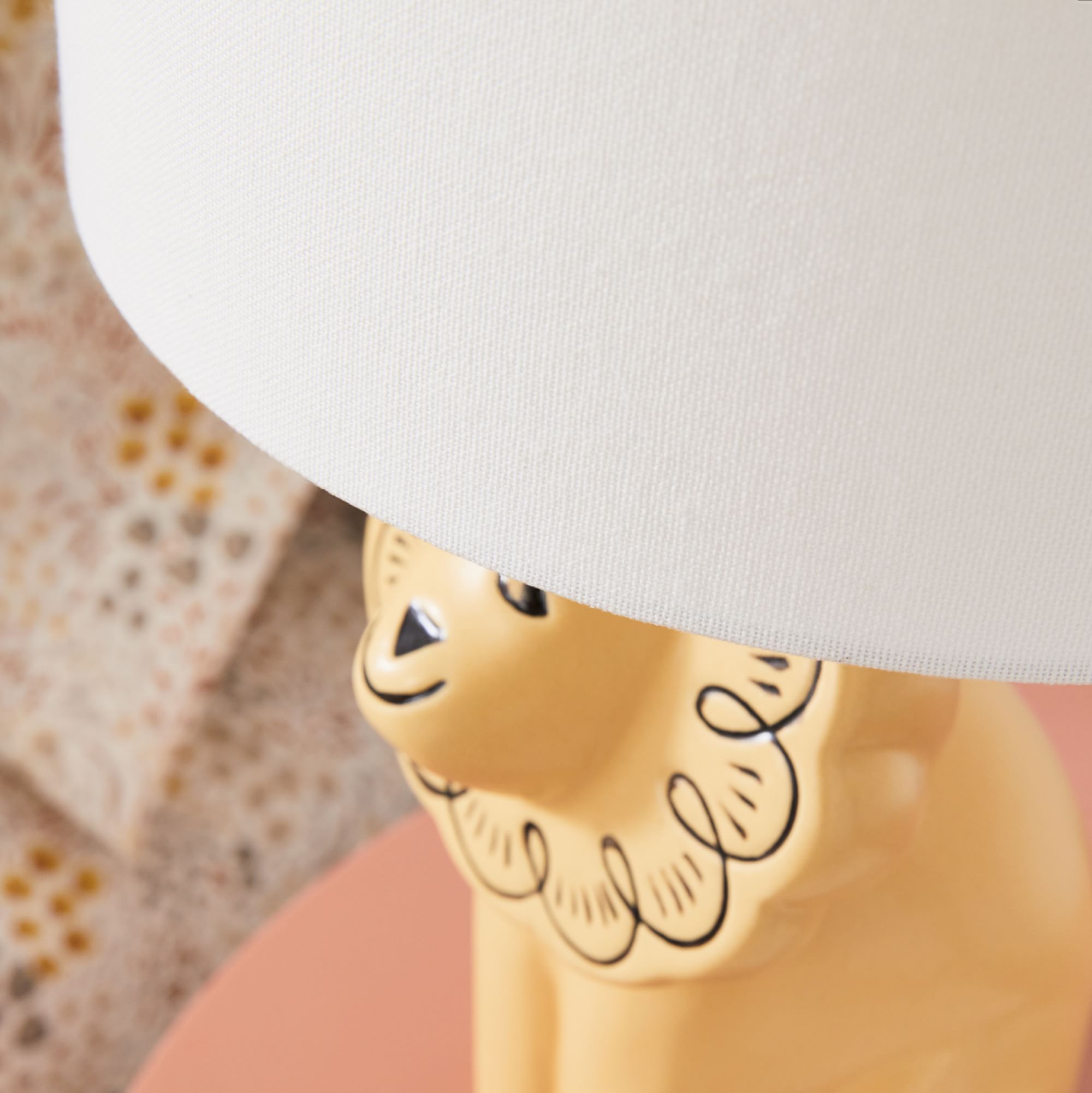 Ceramic Lion Table Lamp thumbnail 3
