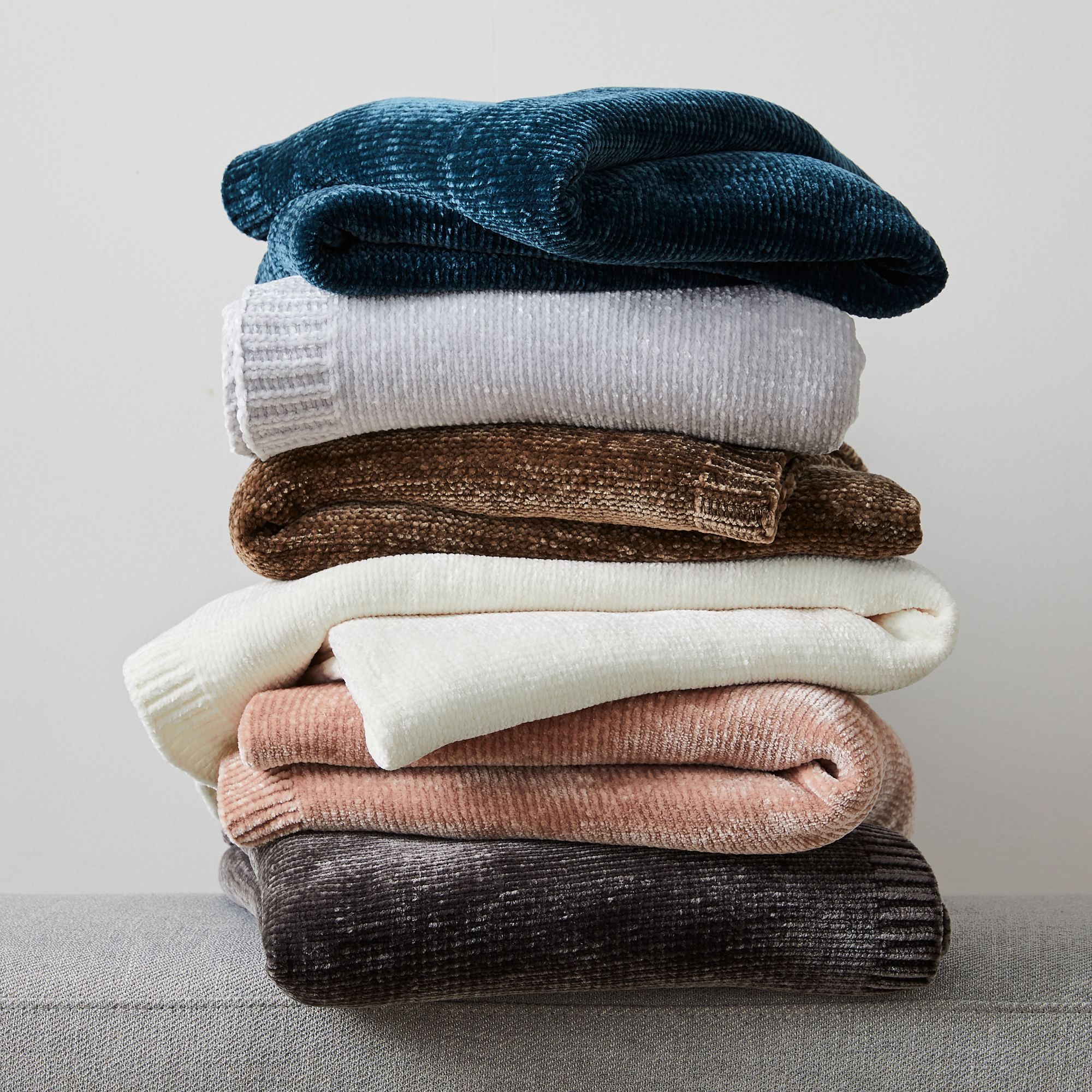 Luxe Chenille Kids Throws thumbnail 4
