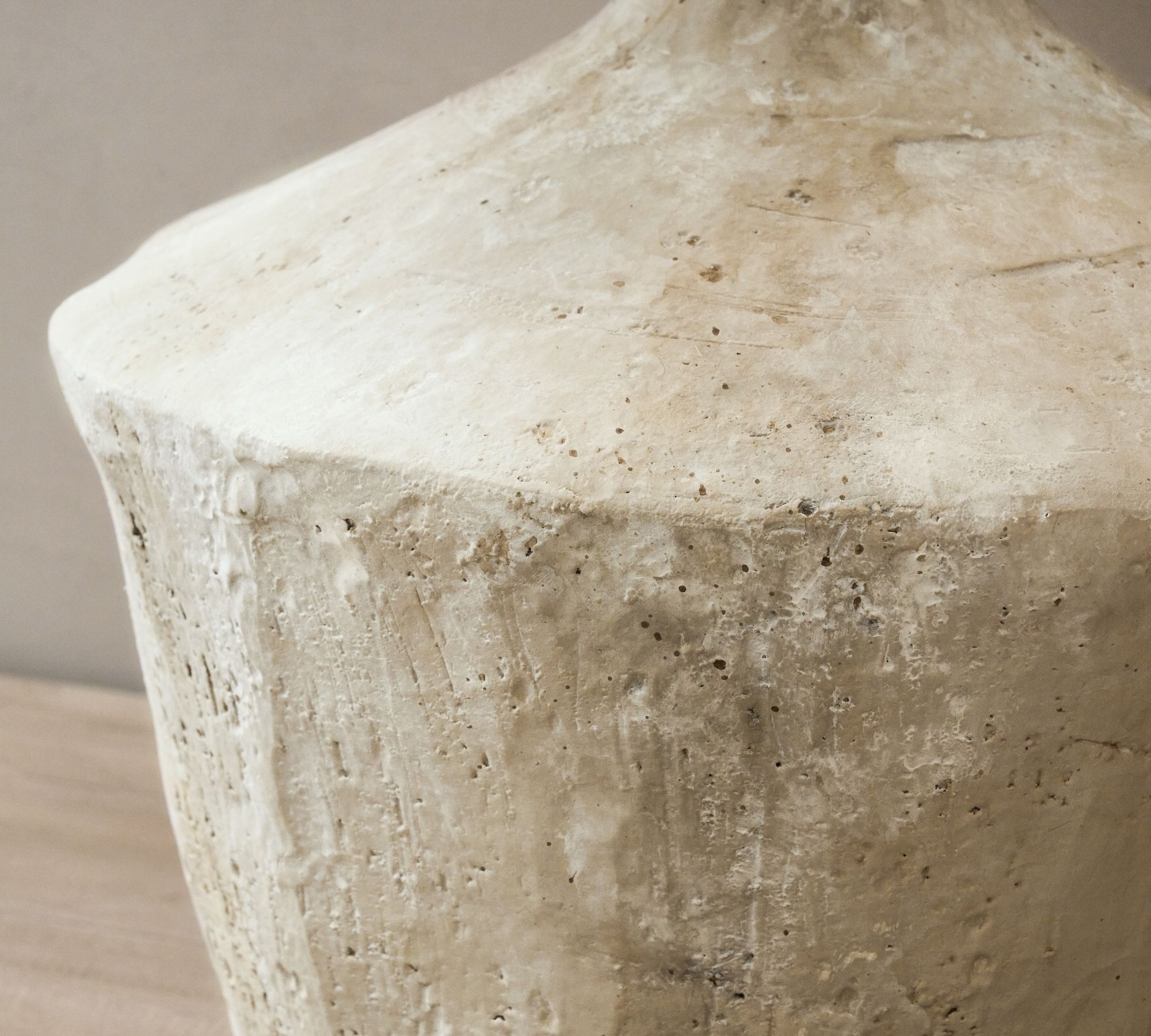 Liam Ceramic Table Lamp thumbnail 2
