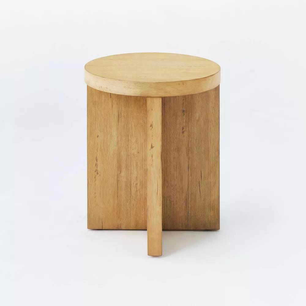 Bluff Park Round Wood Accent Table Natural thumbnail 3