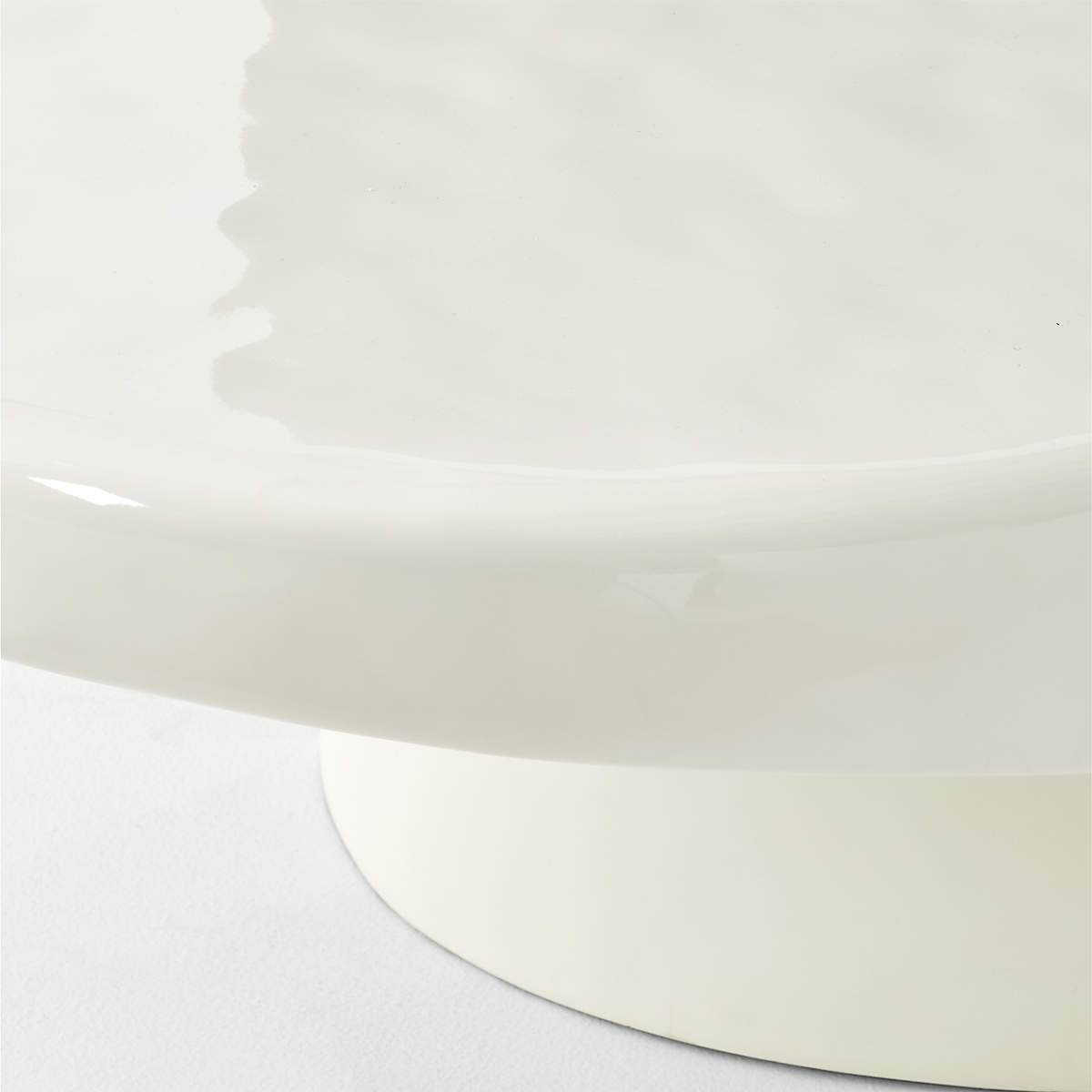 Alastor Oval High-Gloss White Concrete Coffee Table thumbnail 5
